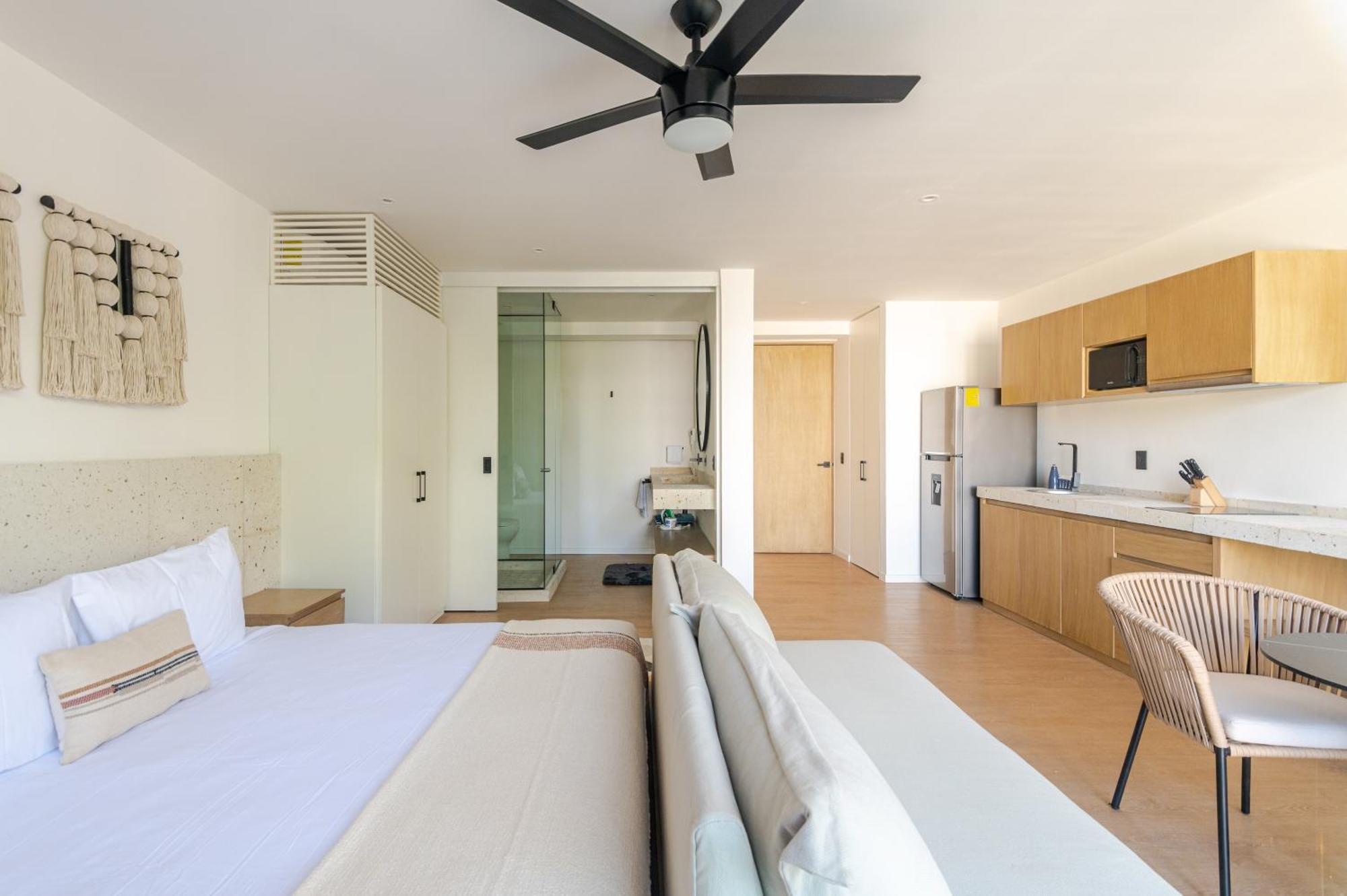Kumaru By The Spot * Playa del Carmen