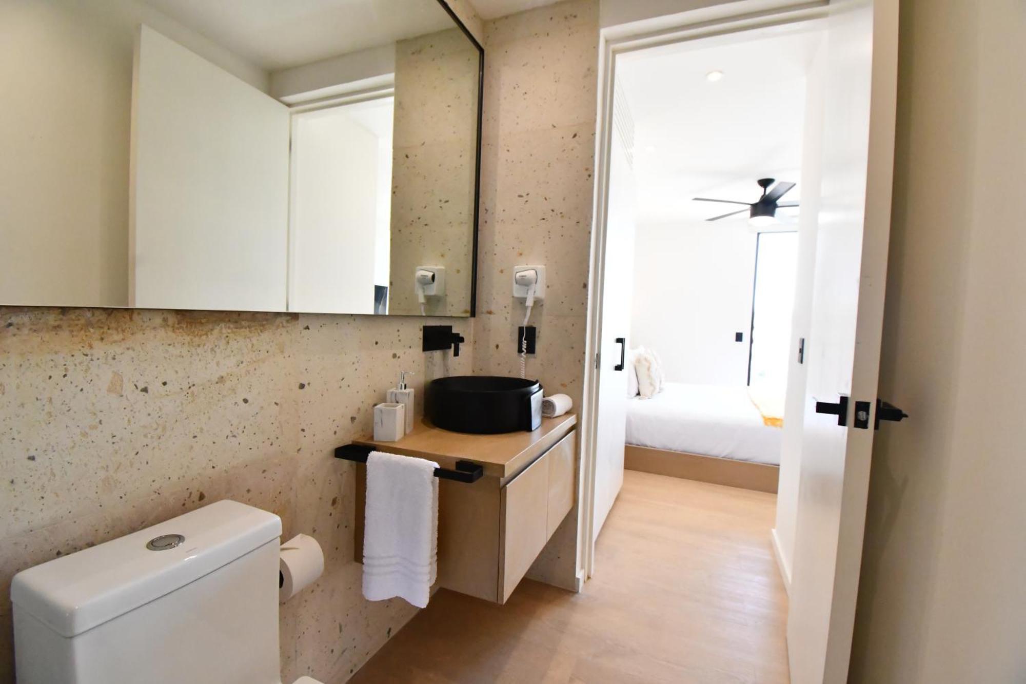 Kumaru By The Spot Apartamento