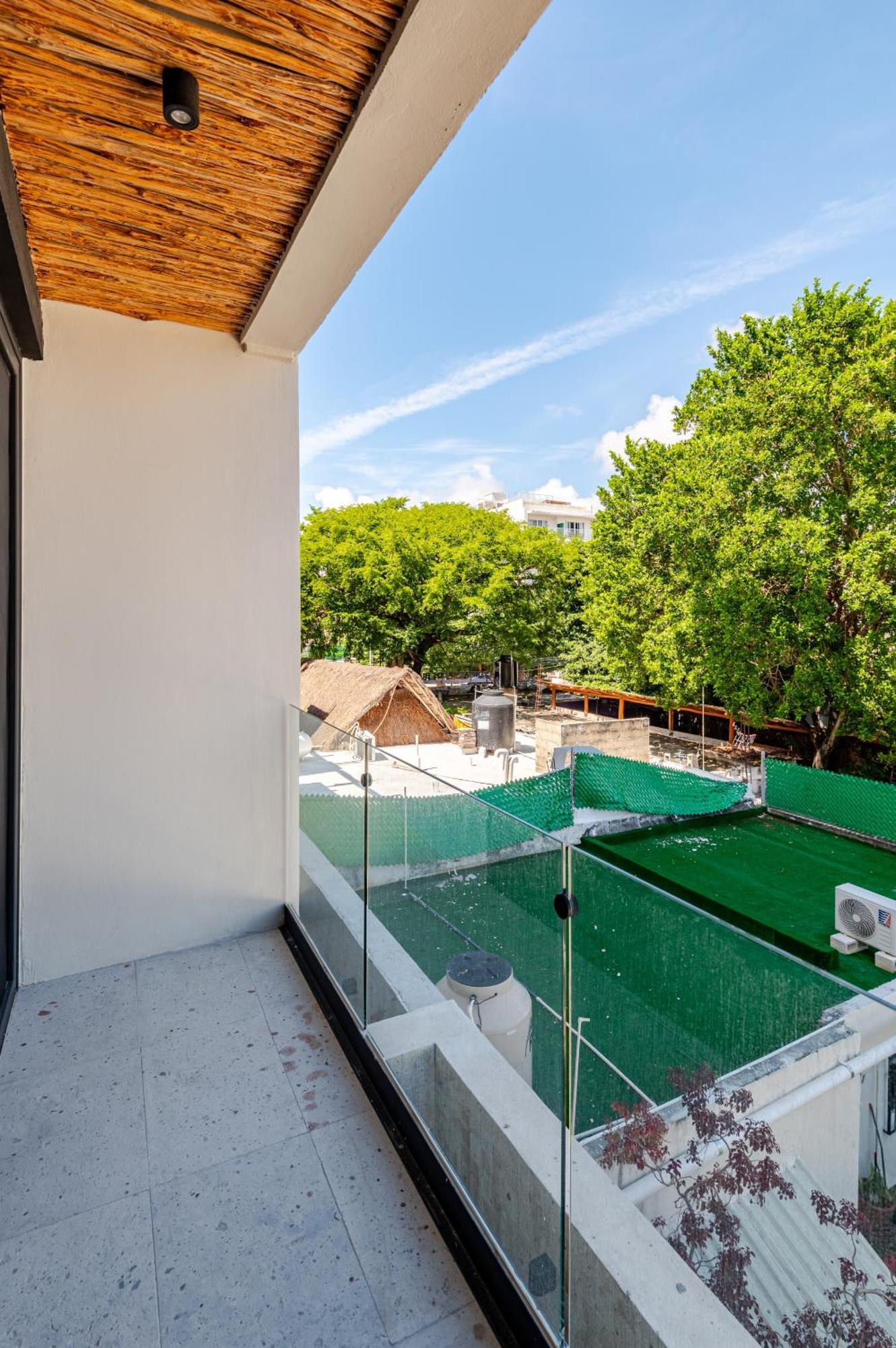 Kumaru By The Spot Playa del Carmen